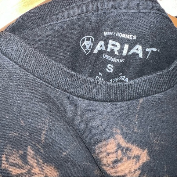 Ariat T-shirt Acid Washed Double Sided Cotton Short Sleeved Trbal Size Small - Picture 5 of 6
